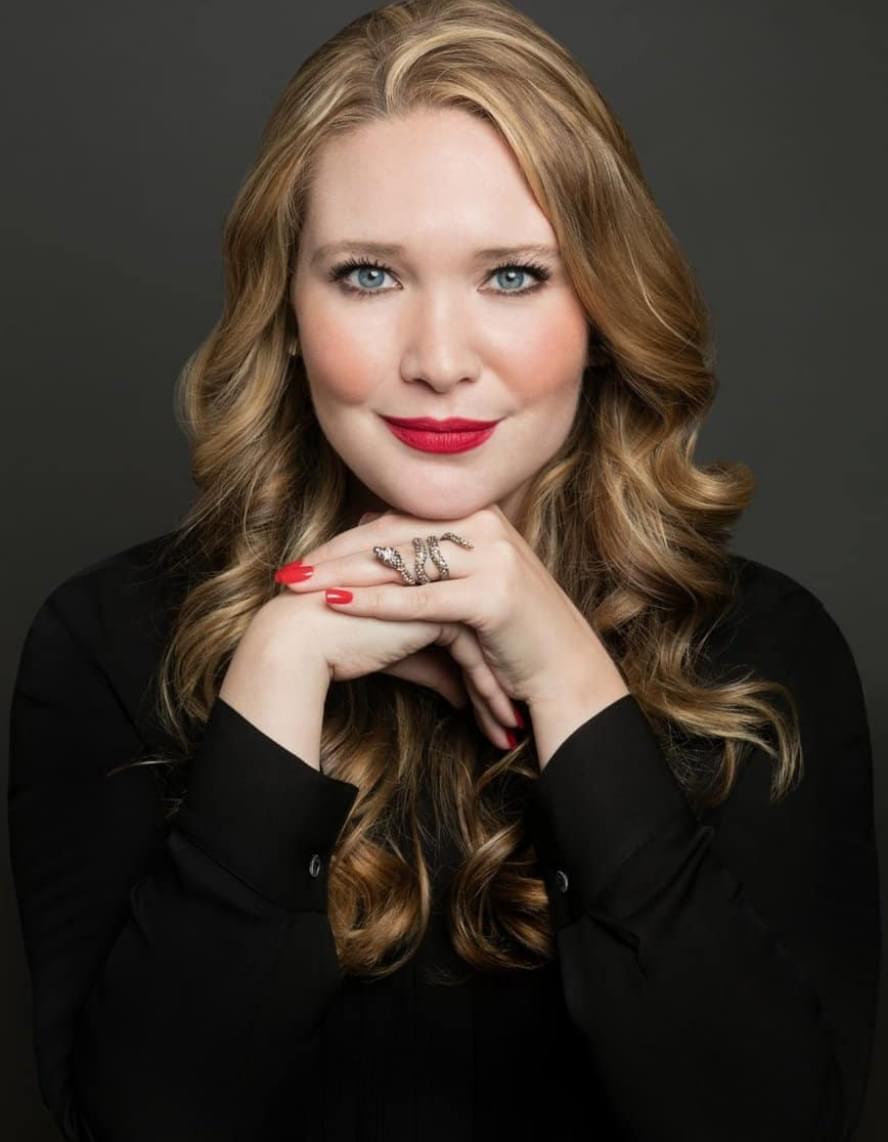About The Author Sarah J Maas About The Author Sarah J Maas